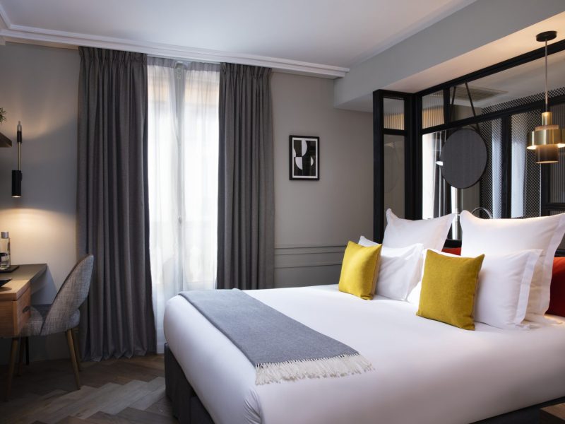 réservation hotel paris, chambre hotel particulier, hotel de luxe paris, hotel de charme paris, lit chambre cosy